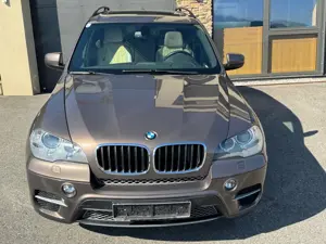 Bmw X5 xDrive 30d Bild 9