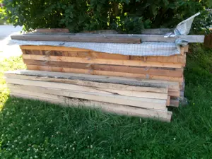 Holzbalken + Holzbretter  Bild 5