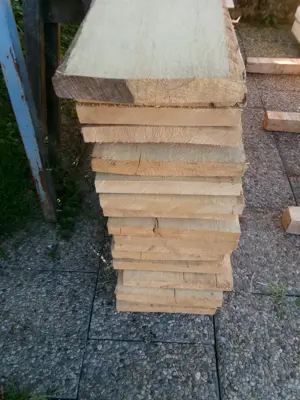 Holzbalken + Holzbretter 