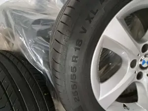 BMW felge mit reifen Bild 3