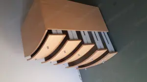 Kommode mit Schubladen