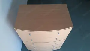 Kommode mit Schubladen Bild 3
