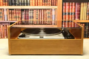 Thorens TD 124 MK II Plattenspieler im Case Bild 4