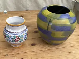 2 wunderschöne Vasen