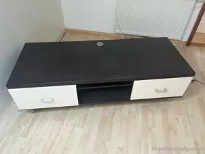 Sideboard mit Schubladen