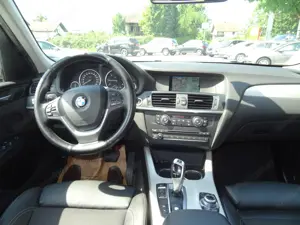 BMW X3 xDrive 20d Österreich-Paket !! Automatik ALLRAD !!  Bild 8