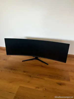 Pc und Curved Monitor