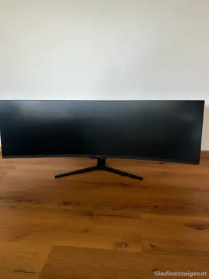 Pc und Curved Monitor Bild 2