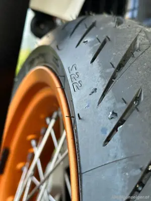 Supermoto KTM SMC 690 Bild 5