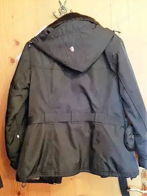 Winterjacke - sehr warm zu verkaufen Bild 2
