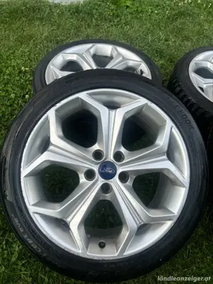 Reifen mit Felgen FORD Bild 2