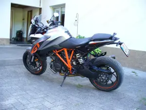 KTM Super Duke 1290 GT Bild 3