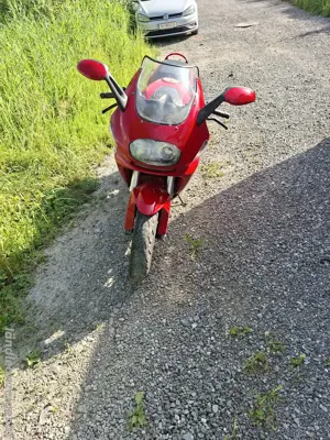 ducati st4 