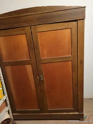 Holzkasten für Keller, leer