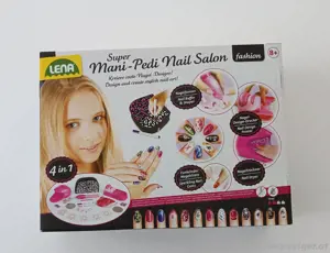 LENA Super Mani-Pedi Nail Salon  Bild 2