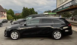 Kia Ceed SW   cee'd SW 1,4 MPI Silber *1.BESITZ* Kamera *APP *SHZ *NAVI Bild 4