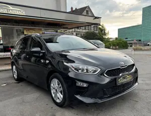 Kia Ceed SW   cee'd SW 1,4 MPI Silber *1.BESITZ* Kamera *APP *SHZ *NAVI Bild 3