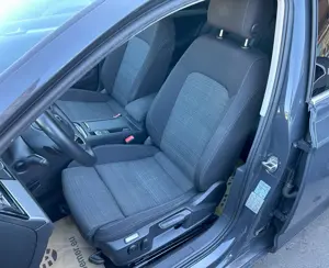 Volkswagen Passat Variant Business 2,0 SCR TDI DSG *1.HAND *NAVI *APP CON.* Bild 9