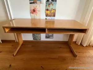 verschenke Kinderschreibtisch plus Stuhl Bild 5