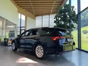 Skoda Octavia Bild 2