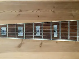 Handgefertigte Jazz-Gitarre in Sunburst-Optik Bild 3