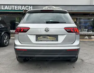 Volkswagen Tiguan 2,0 TDI SCR Sky DSG *PANORAMA *ACC *AHK *Kamera Bild 3