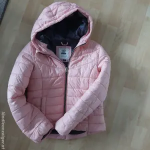 Jacke Gr. 146