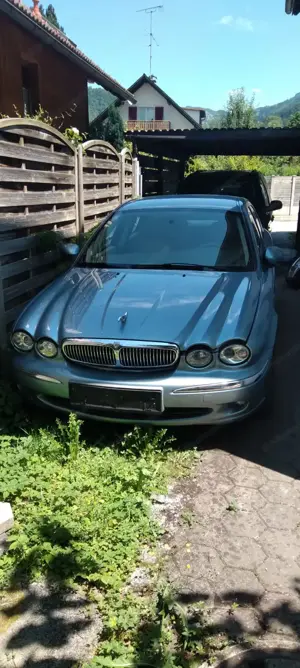 Jaguar X-Type 2.0 Diesel Executive  Bild 2