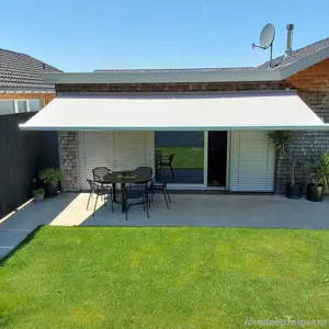 Markise Weißaluminium - 6 Meter breit-  NEU [ 2 Monate alt ] ......falsch bestellt