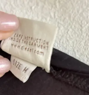 Schwarzes Long Shirt von Diesel  Bild 2