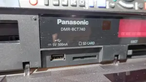 PANASONIC Blu-Ray Recorder DMR-BCT 740EG, 500 GB, mit orig. Fernbedienung Bild 2