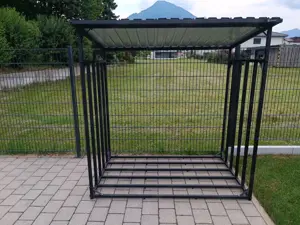 Holzunterstand Metall