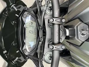 Suzuki GSX S750 Bild 5