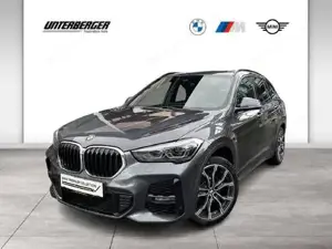 BMW X1 xDrive25e PHEV Aut. // M-Sportpaket // Panorama-Glasdach // Head-Up // Rückfahrkamera