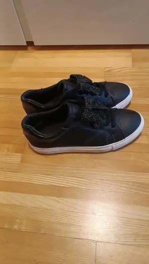 Schuhe Sneaker, Damen, Gr. 37