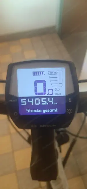 Verkaufe gut erhaltenes, servicegepflegtes E-City Bike KTM
