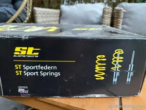 ST Tieferlegungs Sportfedern Bild 3