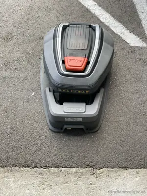 Mäh roboter Gardena Bild 4