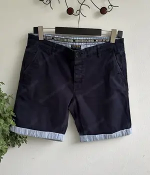 Blaue, kurze Herren Hose von Review