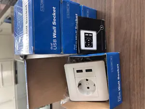 Steckdosen mit 2 USB-Anschlüssen Bild 2