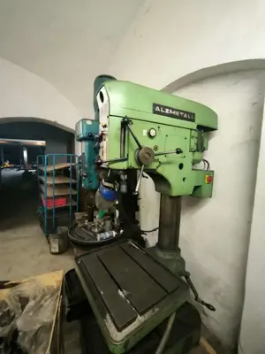 Alzmetall - Standbohrmaschine Bild 3