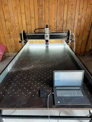 CNC Portalfräse 2585x1345x125 - 2.2kW Spindel - Werkzeuglängensensor Bild 7