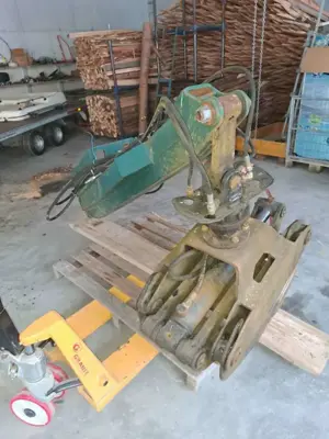 Holzzange für Bagger, Rückezange