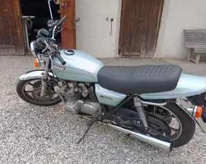 Oldtimer Kawasaki Z650C Bild 2