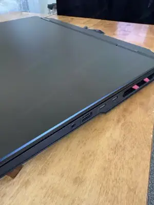 MSI Raider 18 HX i9 14900HX  RTX 4090 Bild 4