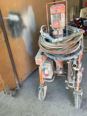 Putzmaschine PFT G4 mit Einblashaube und Zubehör Bild 3