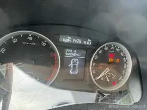 Nur an bastler oder für export skoda fabia 2008 bj 1.6 motor benziner 105 ps nicht vorgefürt Bild 3