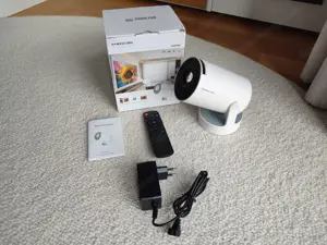 Beamer   Projektor Magcubic HY300 Pro+ WIE NEU!