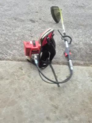 Rasentrimmer mit Multigeräten