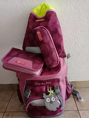 Schultasche inkl. Turnbeutel und Federschachteln